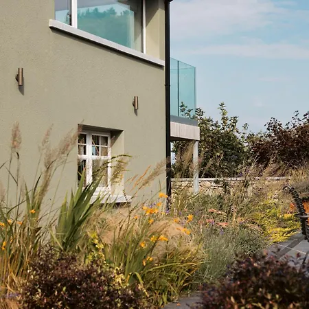 Lägenhet Within The Village