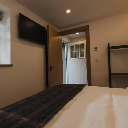 Within The Village Apartment Roundstone