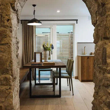 Διαμέρισμα Within The Village Roundstone