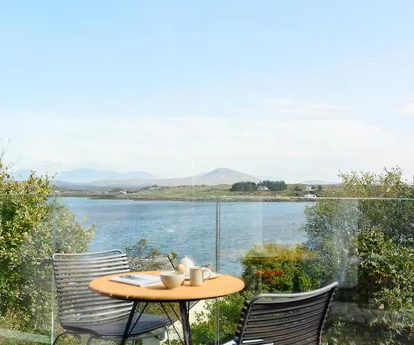 Within The Village Апартаменты Раундстоун