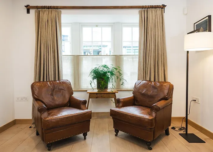 Within The Village Lägenhet Roundstone